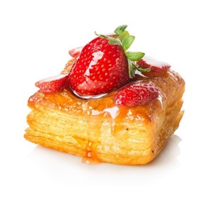 Слойка с клубникой 20945